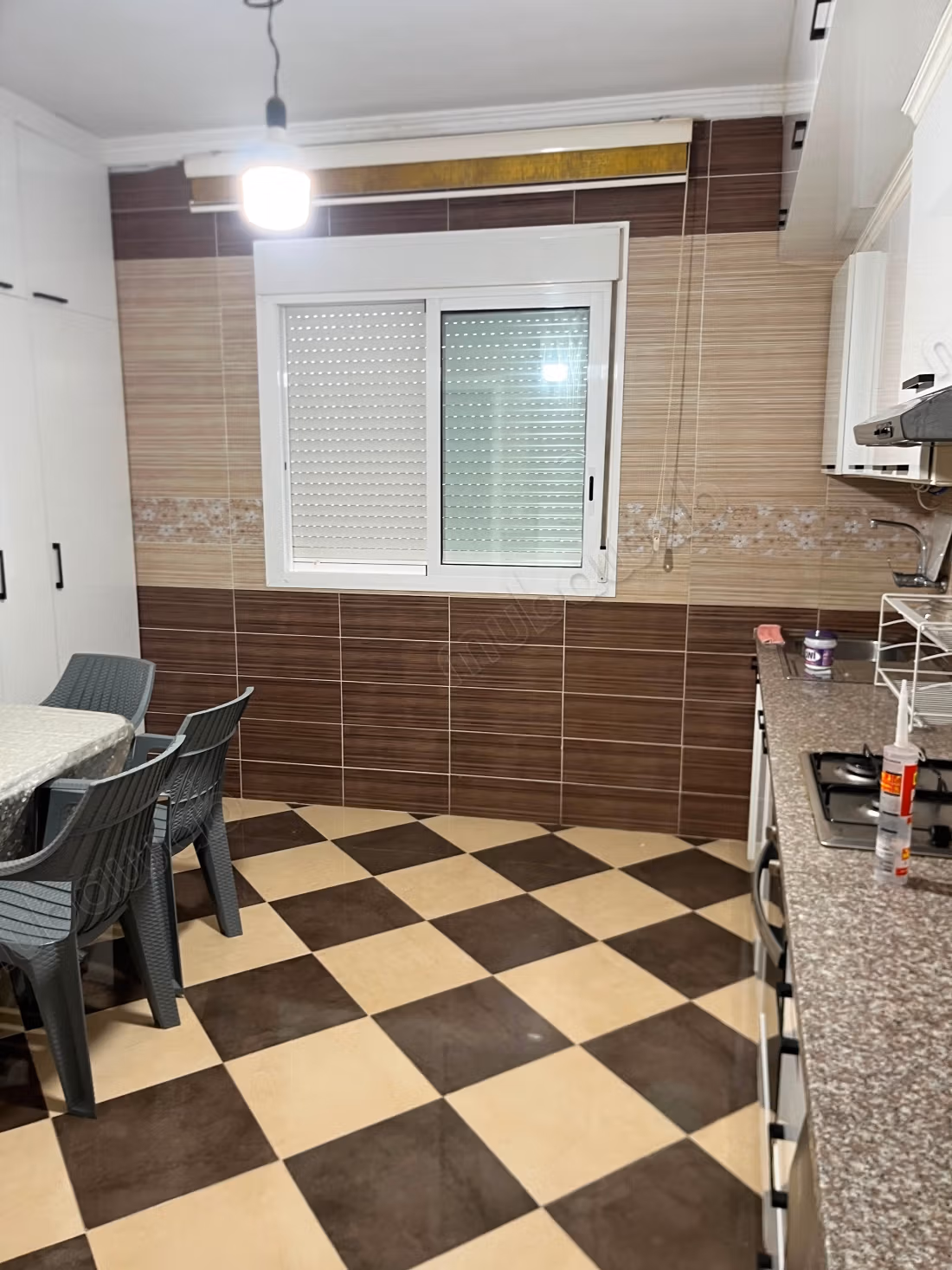 Beautiful apartment for sale in Martil. 2 rooms. Solid door, secured residence