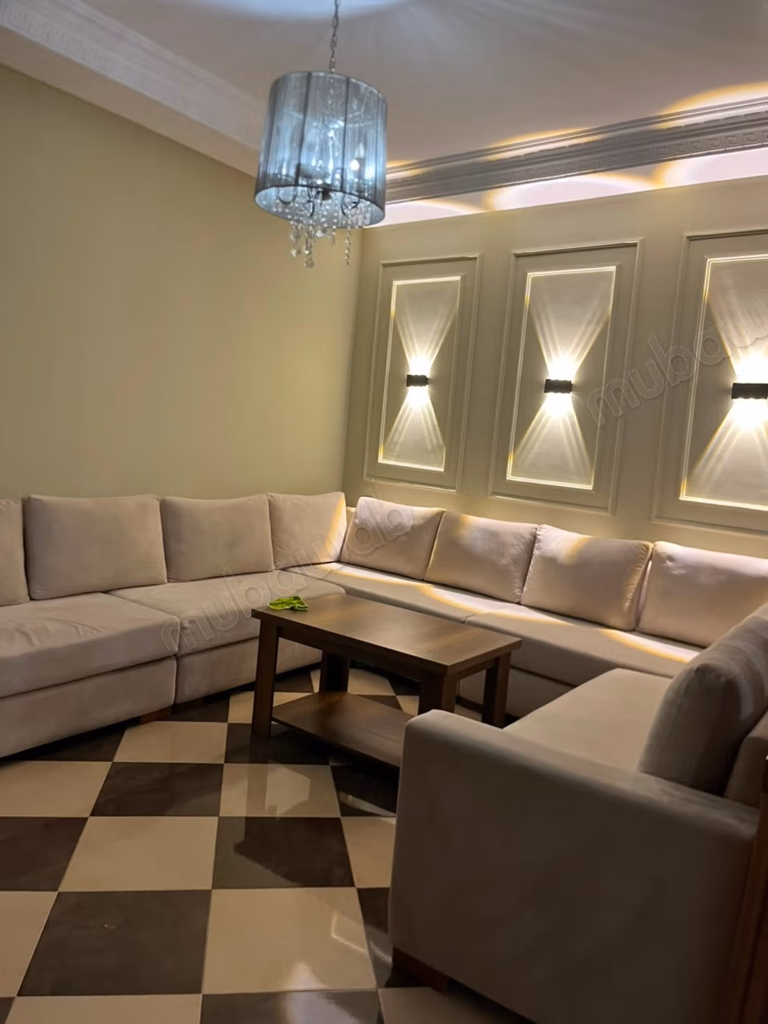 Beautiful apartment for sale in Martil. 2 rooms. Solid door, secured residence
