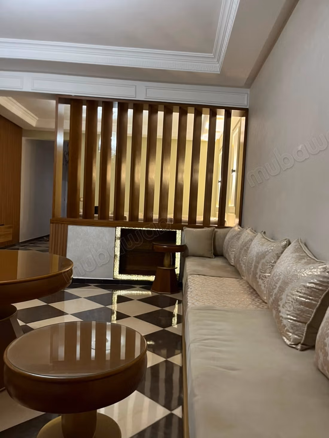 Beautiful apartment for sale in Martil. 2 rooms. Solid door, secured residence
