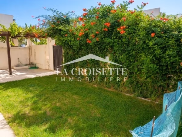 Ground floor of a S3 villa with garden in Gammarth