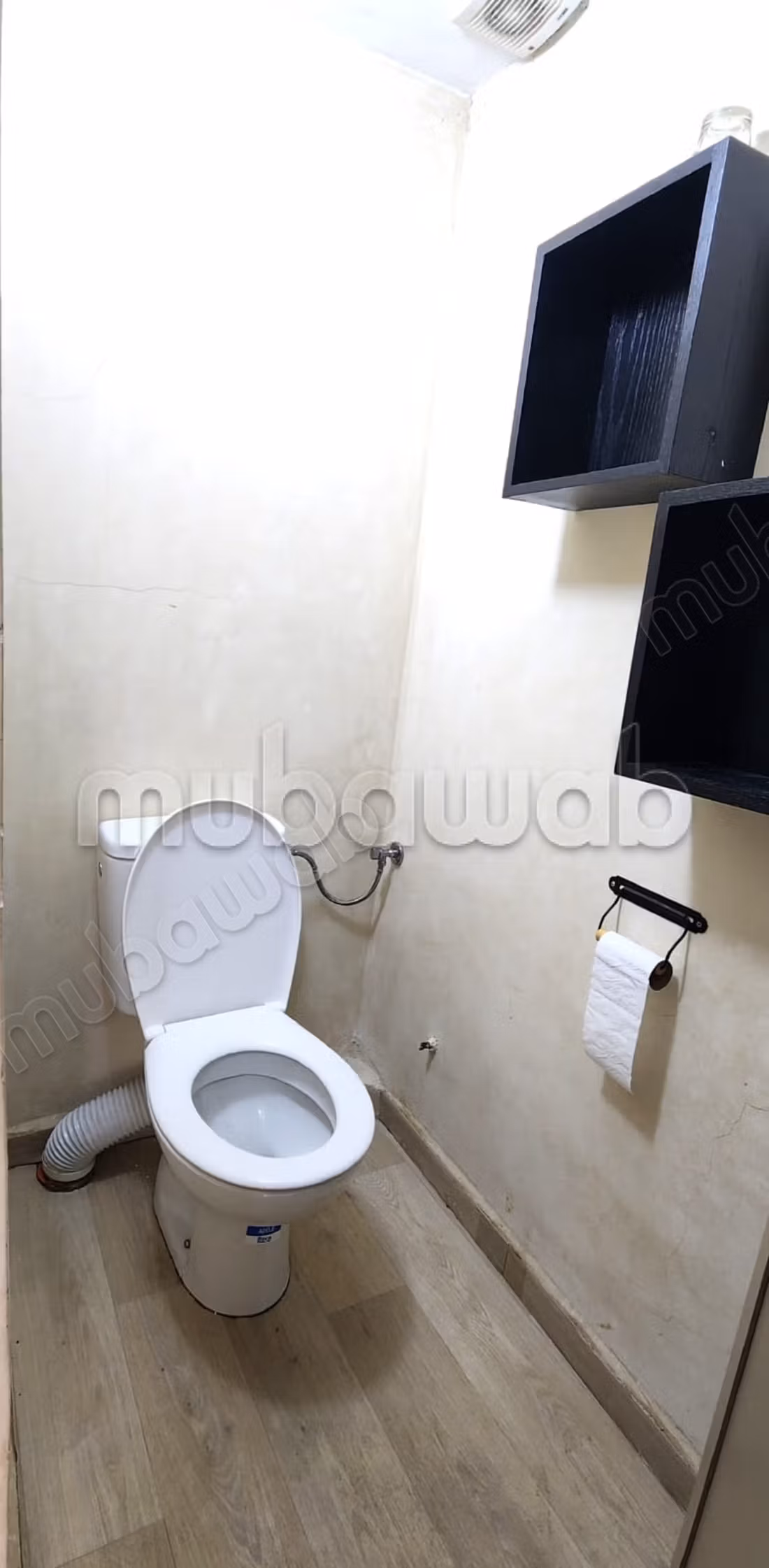 En venta local comercial de 19 m² Maarif