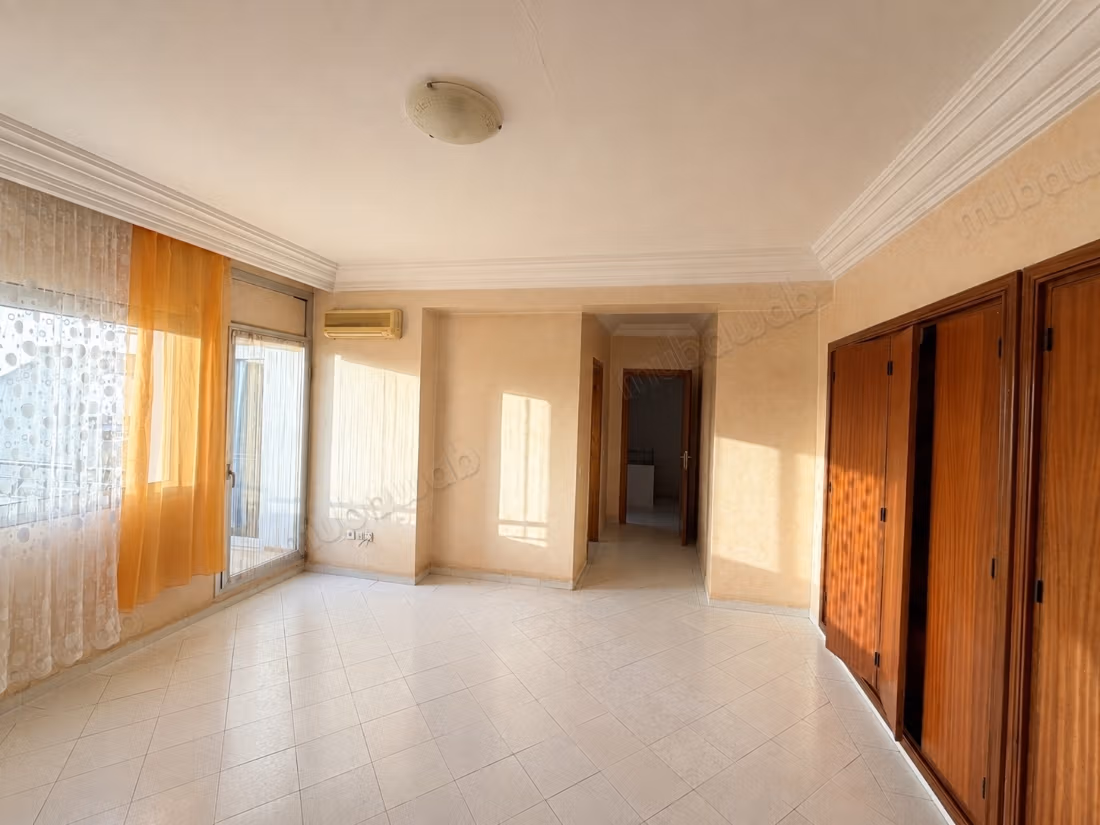 Licht duplex van 225 m² te huur - Ain Diab