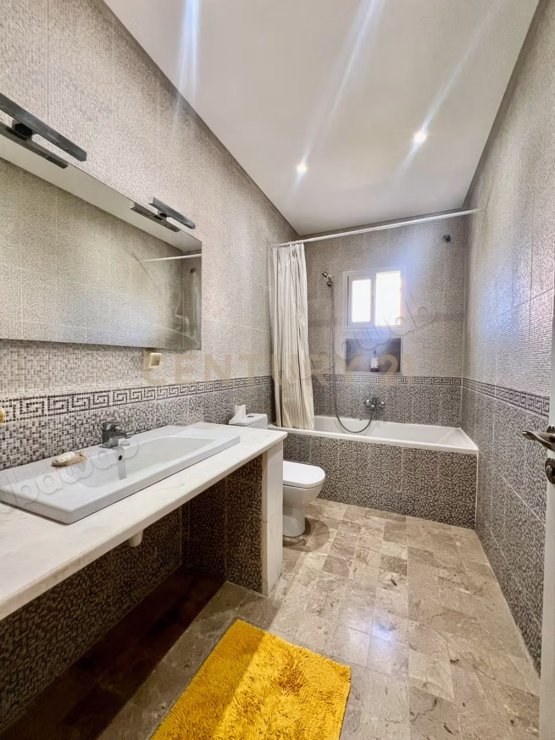 AFFITTASI Piano di Villa S3 Città Wifek La Marsa