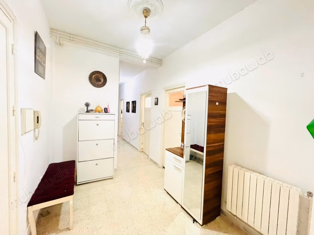 A vendre Appartement en s3 avec jardin a ezzahra
