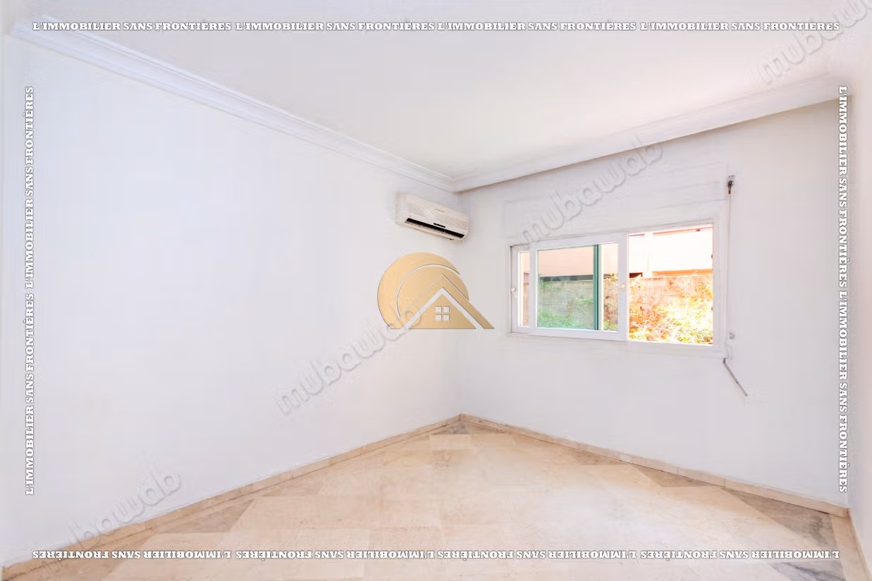 Lege appartement van 124 m² te koop in Marrakech