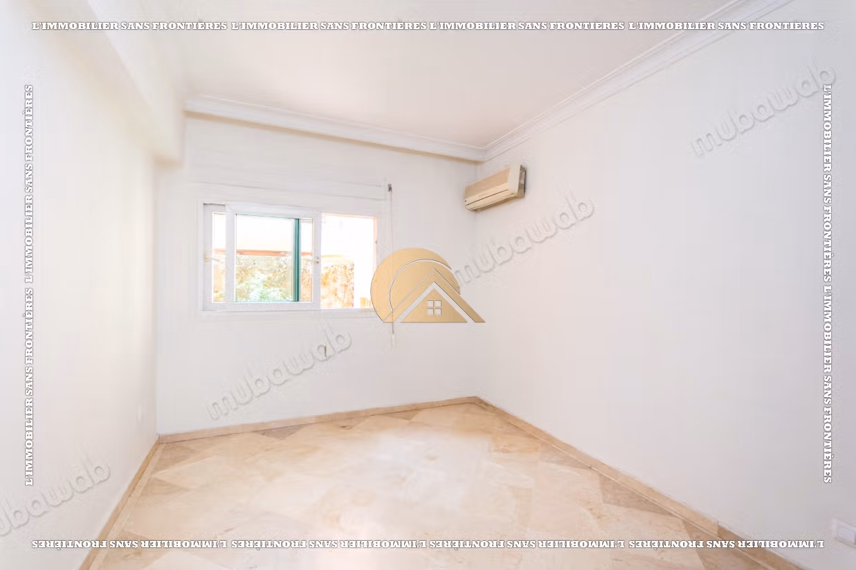 Lege appartement van 124 m² te koop in Marrakech