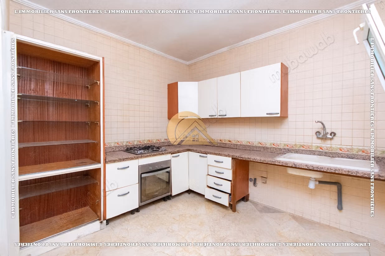 Lege appartement van 124 m² te koop in Marrakech