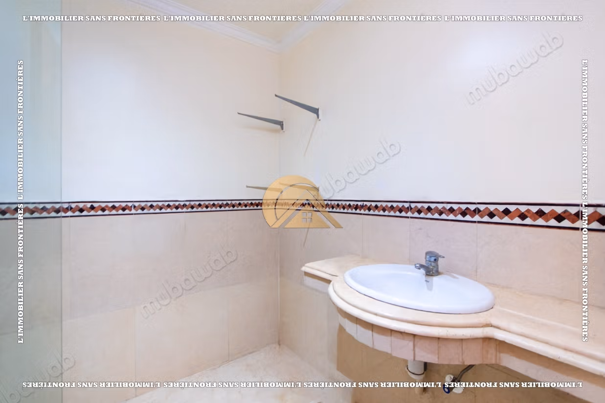 Lege appartement van 124 m² te koop in Marrakech
