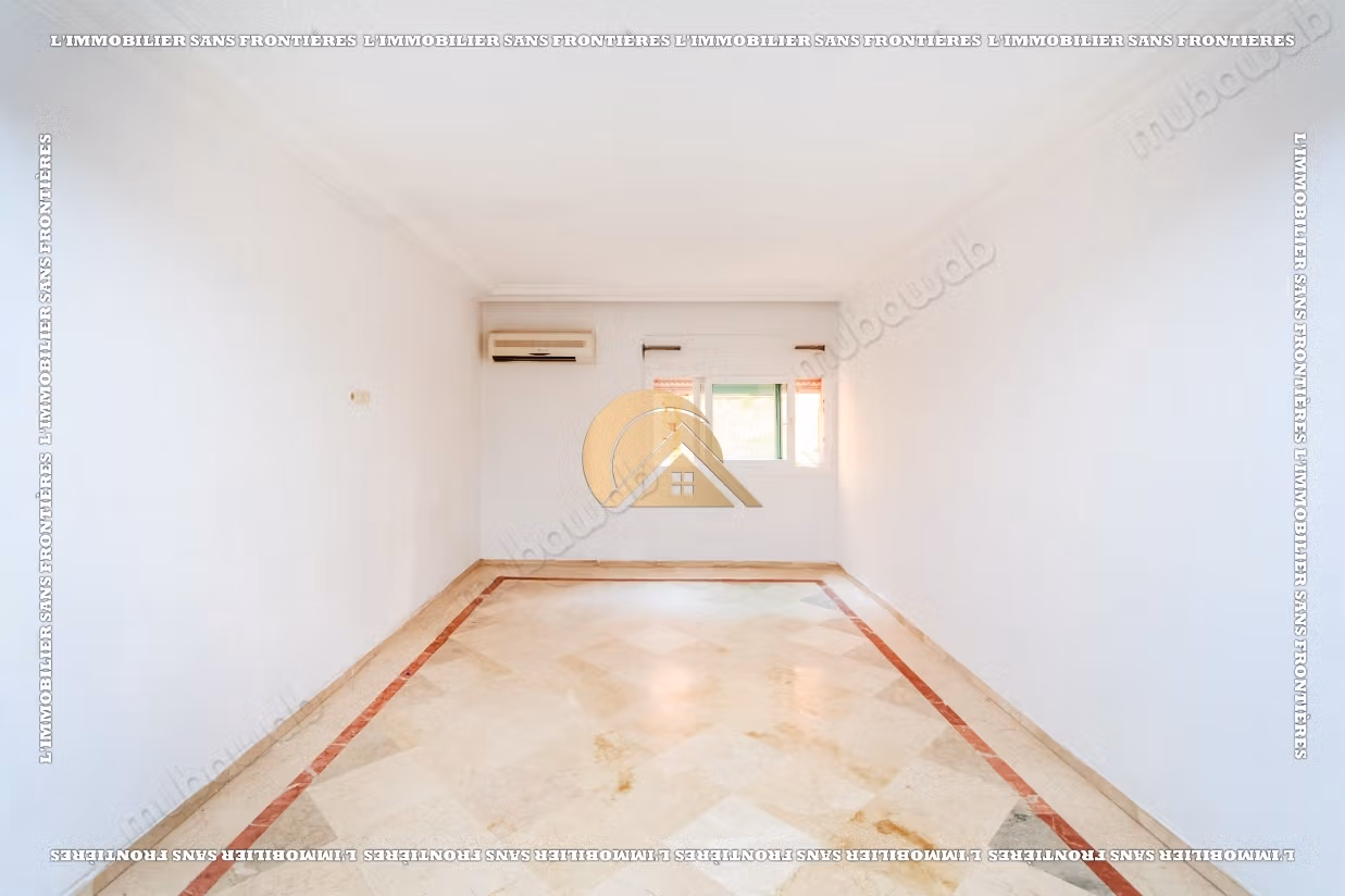Lege appartement van 124 m² te koop in Marrakech