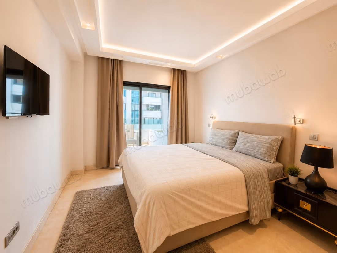 Racine/Triangle d'Or Appartement meublé 150m²