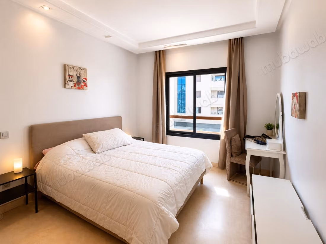 Racine/Triangle d'Or Appartement meublé 150m²