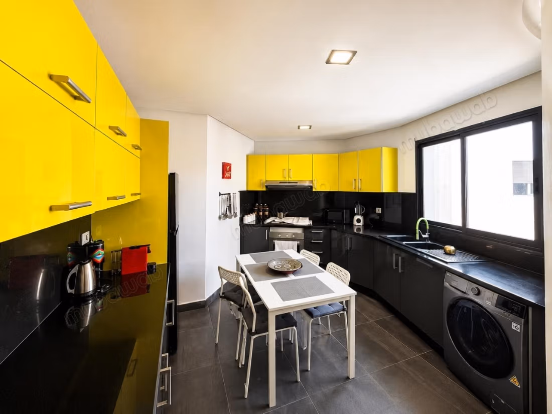 Racine/Triangle d'Or Appartement meublé 150m²