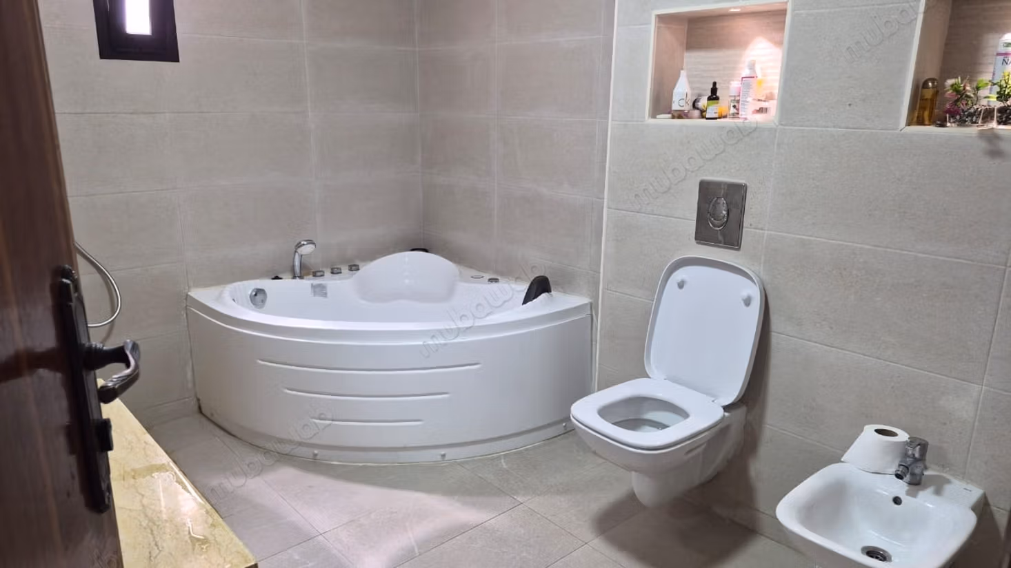 Elegante dúplex de 284 m² completamente renovado – Bettana, Salé