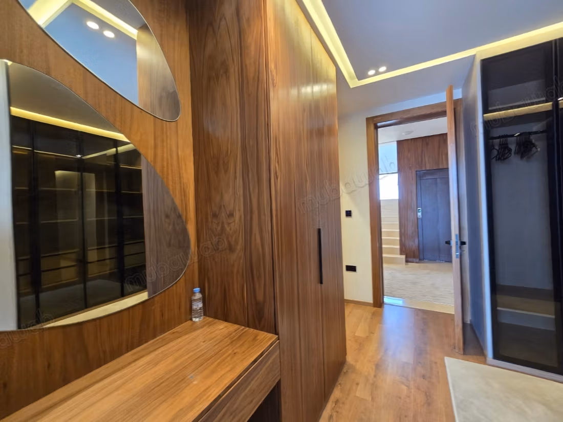 Luxurious Villa 4 suites Long-term rental Bd M6