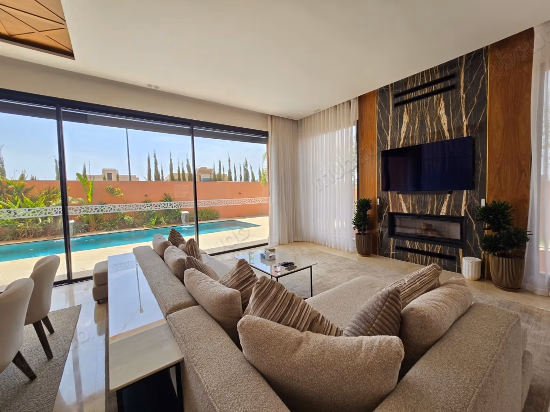 Luxurious Villa 4 suites Long-term rental Bd M6