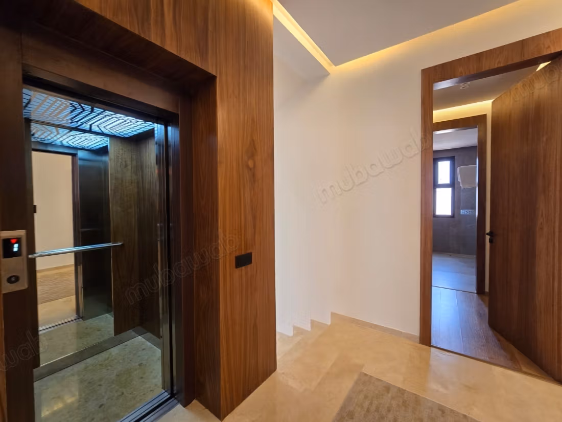 Luxurious Villa 4 suites Long-term rental Bd M6