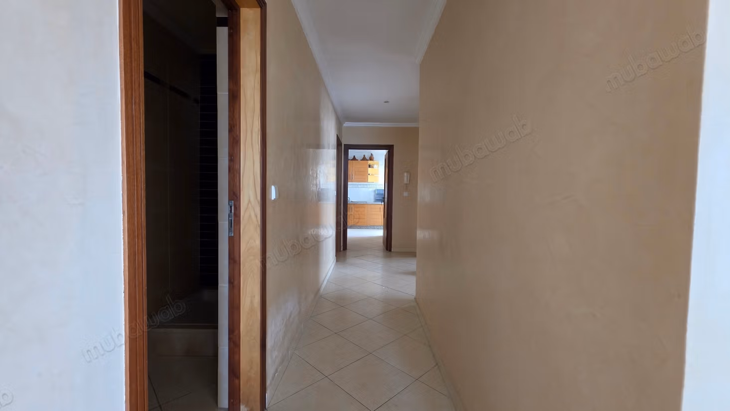 Appartement 2 chambres 
Av Moukawama