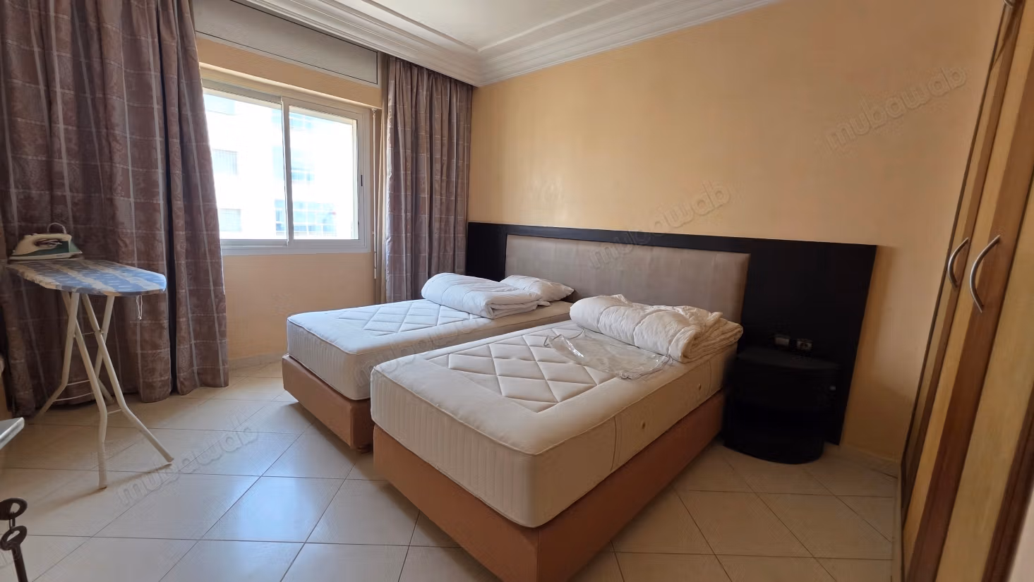 Appartement 2 chambres 
Av Moukawama