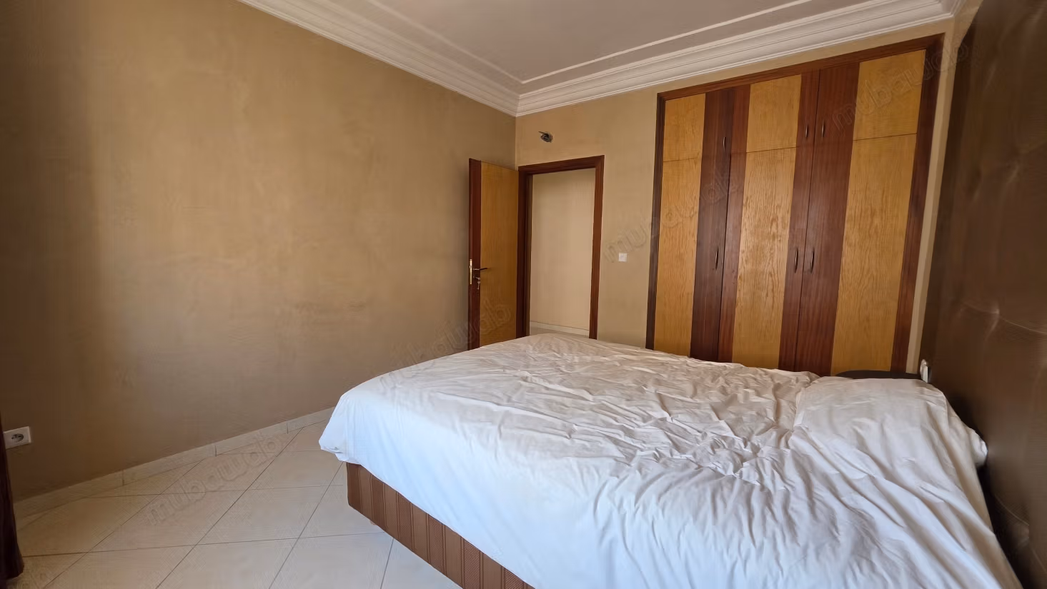 Appartement 2 chambres 
Av Moukawama