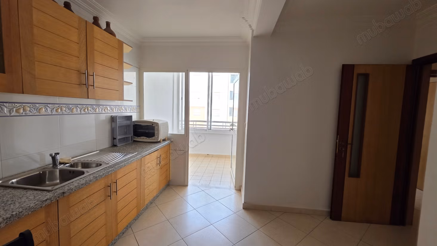Appartement 2 chambres 
Av Moukawama