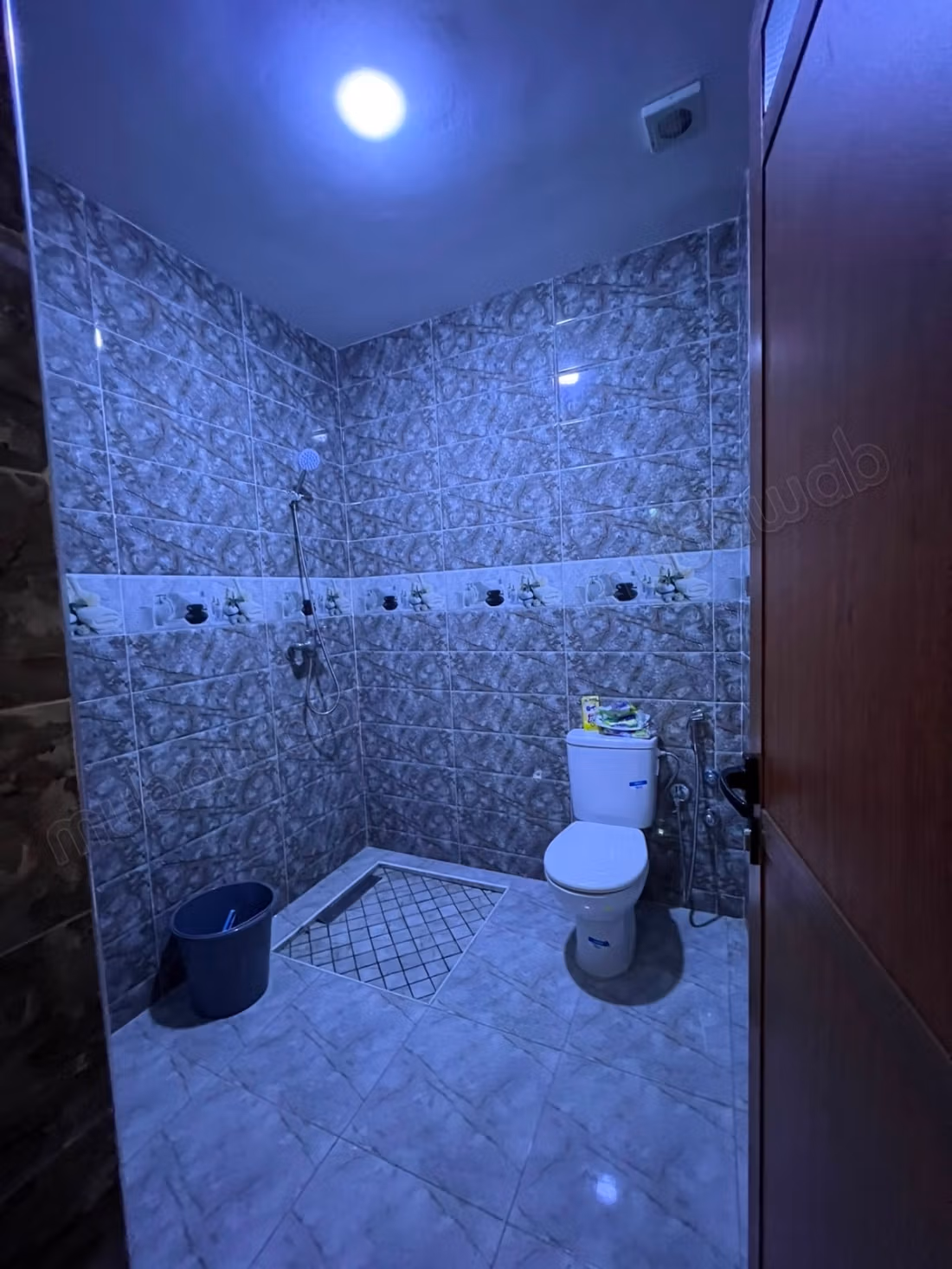Holiday apartment for rent in Borj. 1 Room. Traditional lounge and satellite system