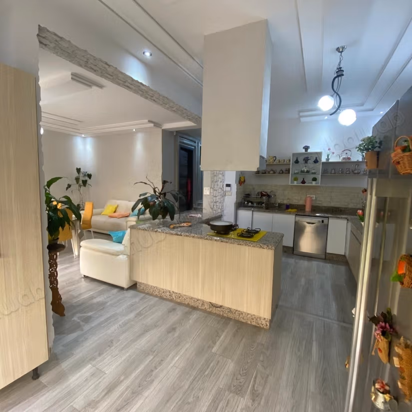Villa amueblada en venta