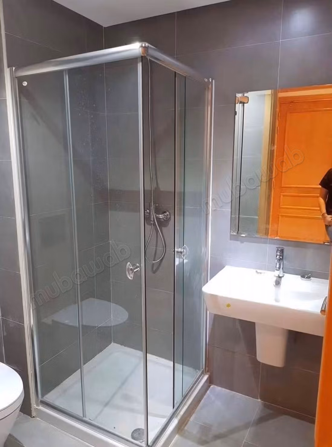 À vendre un appartement S3 haut standing Ennaser 2