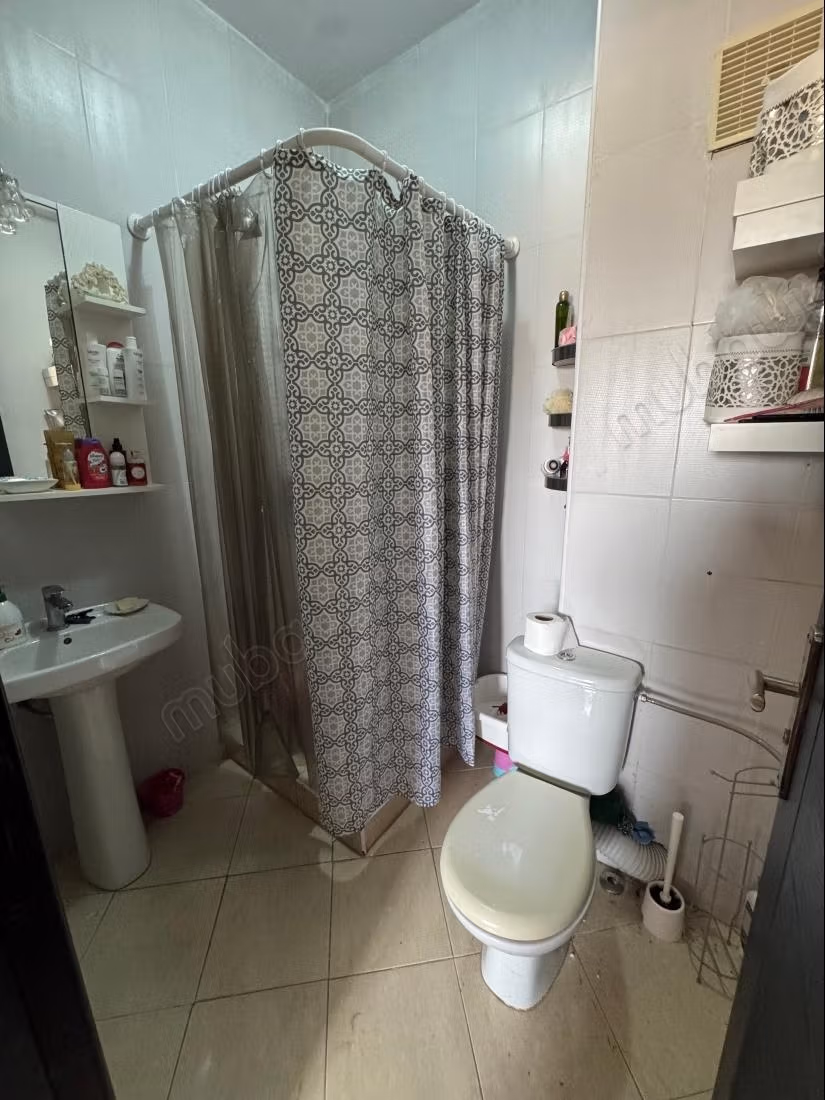 En venta bonito apartamento en dar Bouazza