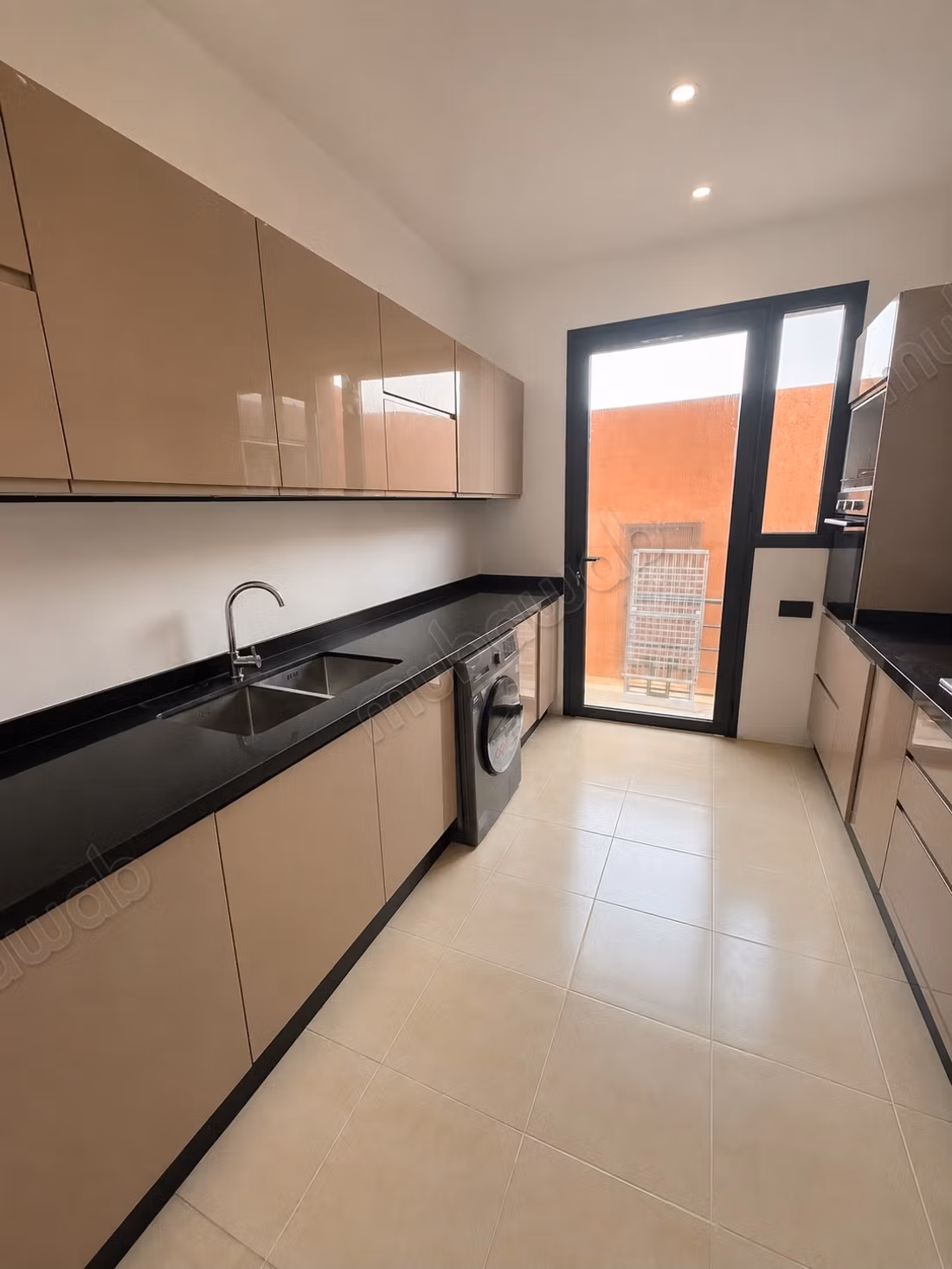 Luxurious villa for rent on Route de l'Ourika. 3 rooms. Air conditioning and fireplace