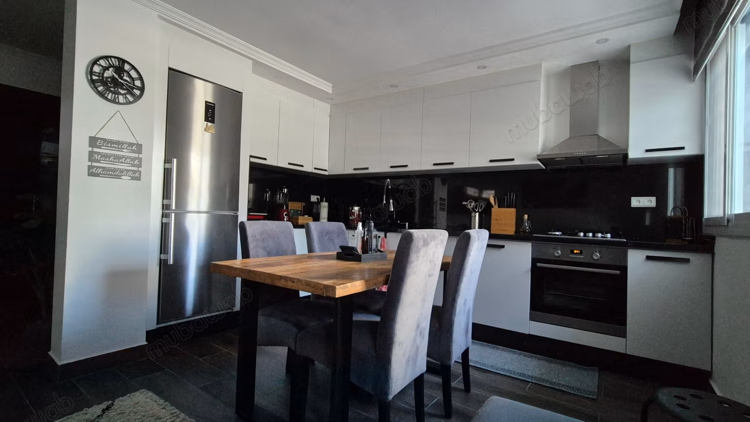 Te koop prachtig appartement