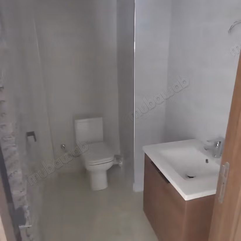 Affitta questo appartamento a Branes 1.3 camere confortevoli. Ascensore e terrazza