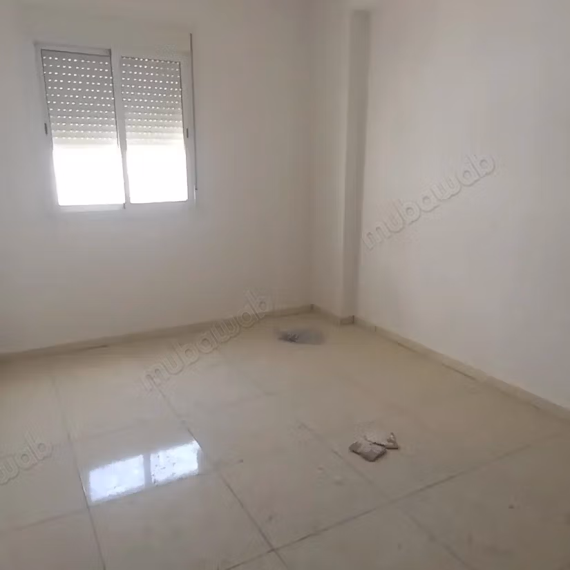Affitta questo appartamento a Branes 1.3 camere confortevoli. Ascensore e terrazza