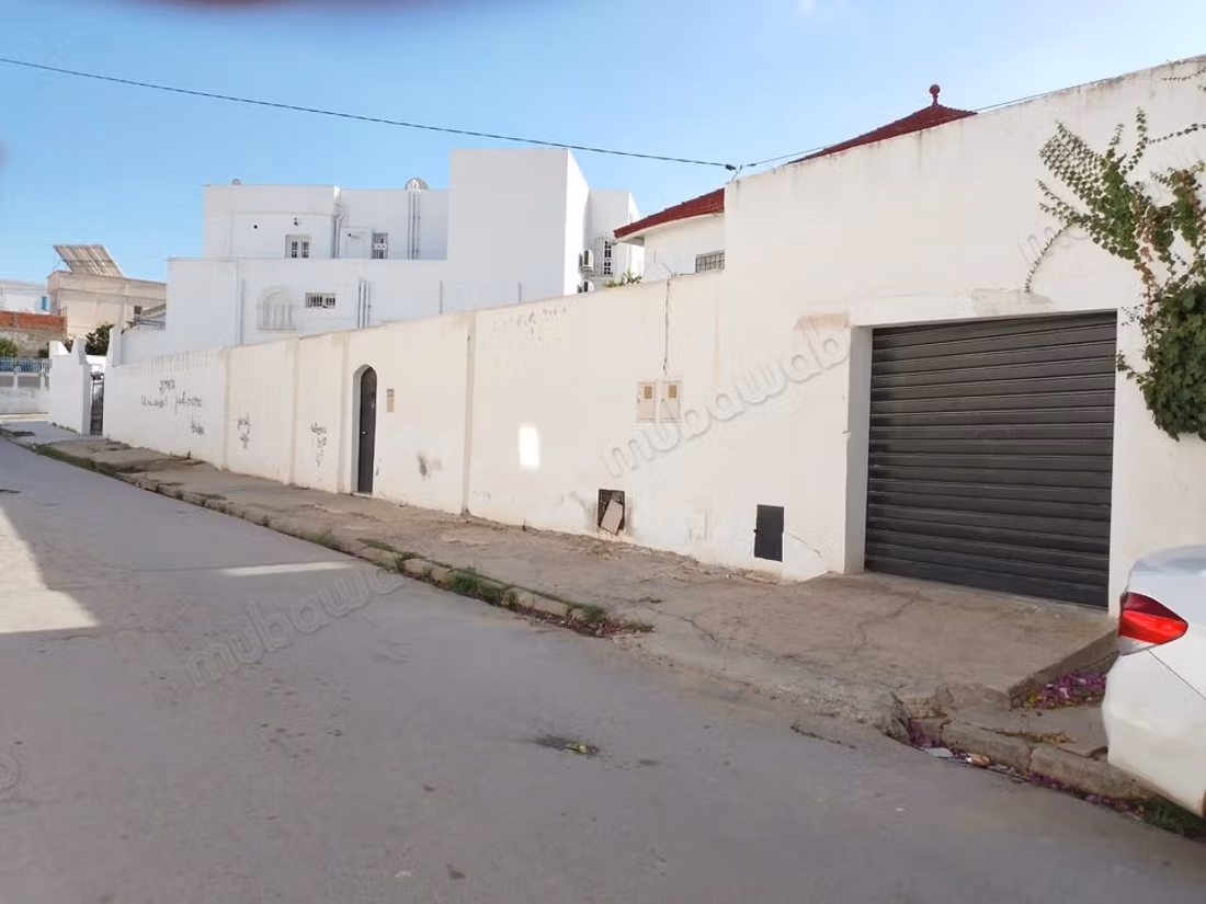 A. Vendre villa rue ali triki lakagna