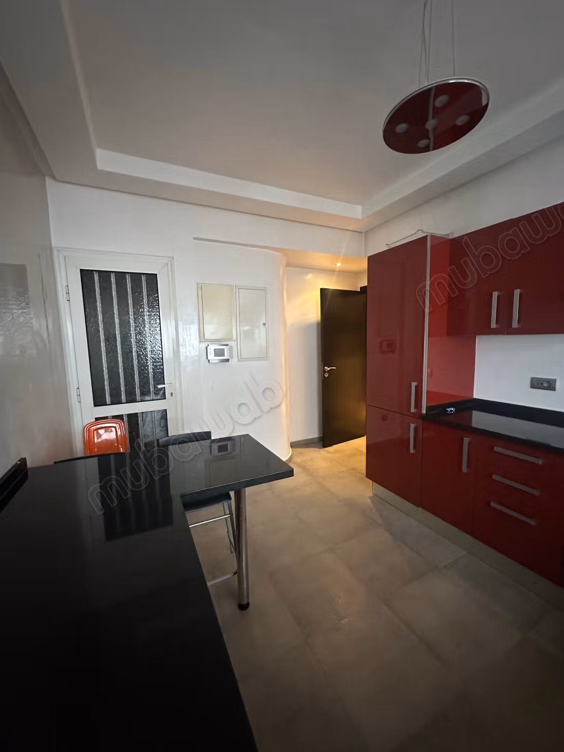 Bellissimo appartamento in affitto a Racine Extension. 3 camere gradevoli. Ammobiliato