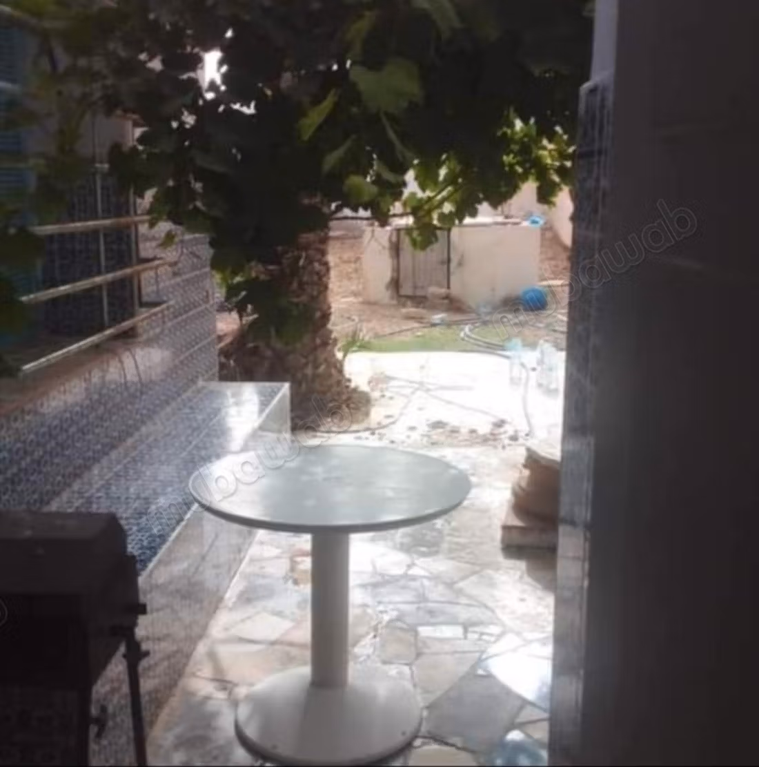 Maison de haut standing à vendre. Superficie 680 m². Bien meublé