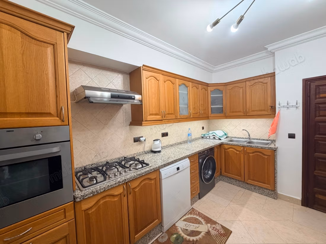 Appartamento arredato 146 m² 3 camere Victor Hugo