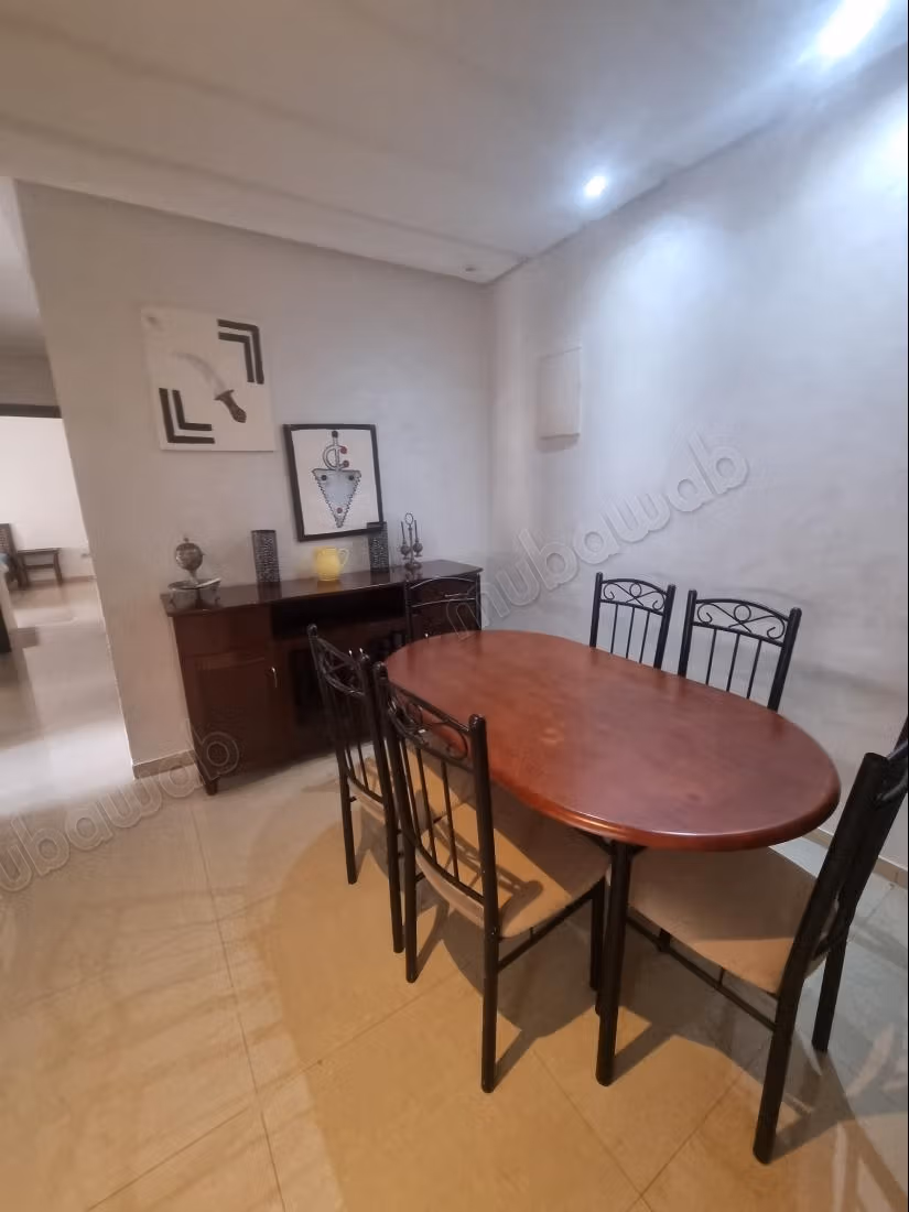Appartamenti in affitto a Hay Mohammadi. Superficie 101 m². Ascensore e terrazza
