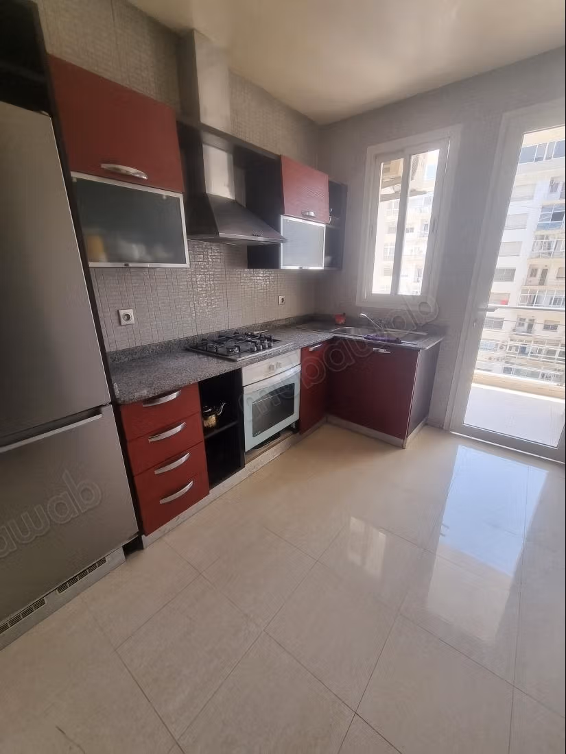 Appartamenti in affitto a Hay Mohammadi. Superficie 101 m². Ascensore e terrazza