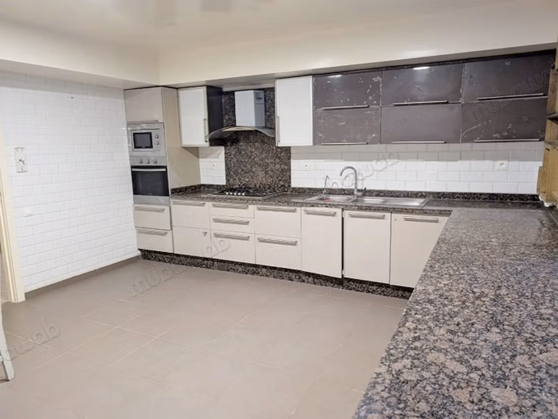 Te Koop Beveiligde Villa Dar Bouazza
