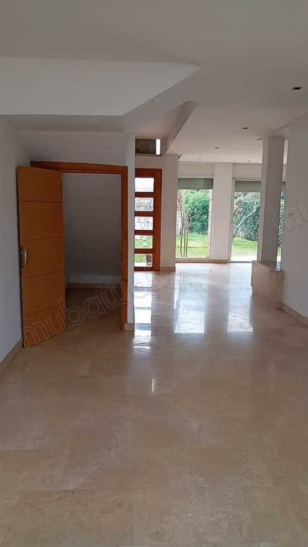 Vente d’une villa en bande à La CGI
