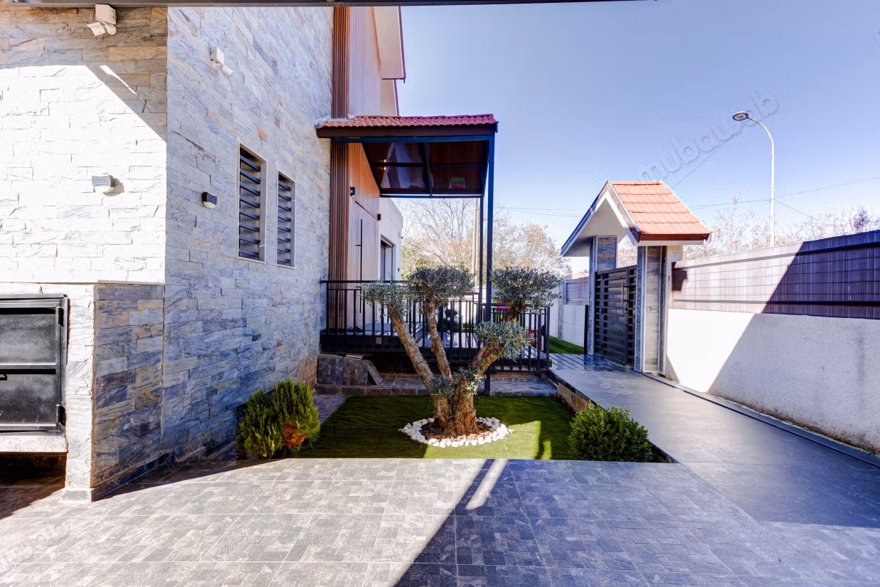 Villa unica a Ifrane arredata da affittare