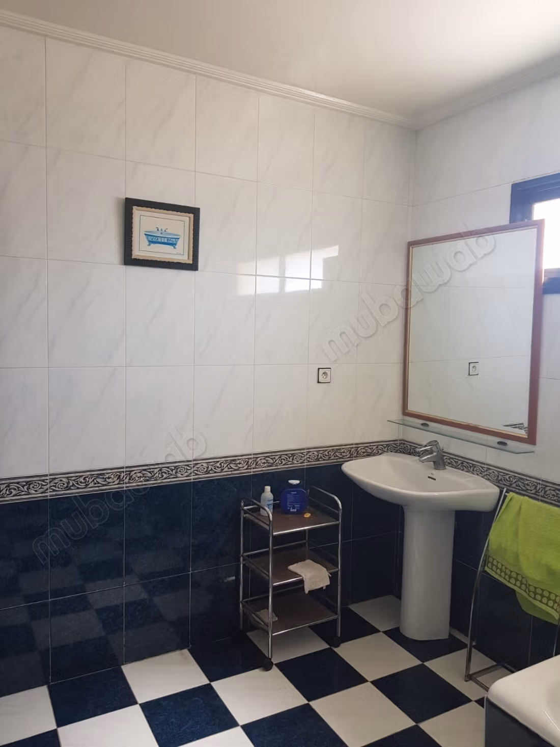Appartement te koop in De La Plage. 2 comfortabele kamers. Gemeubileerd