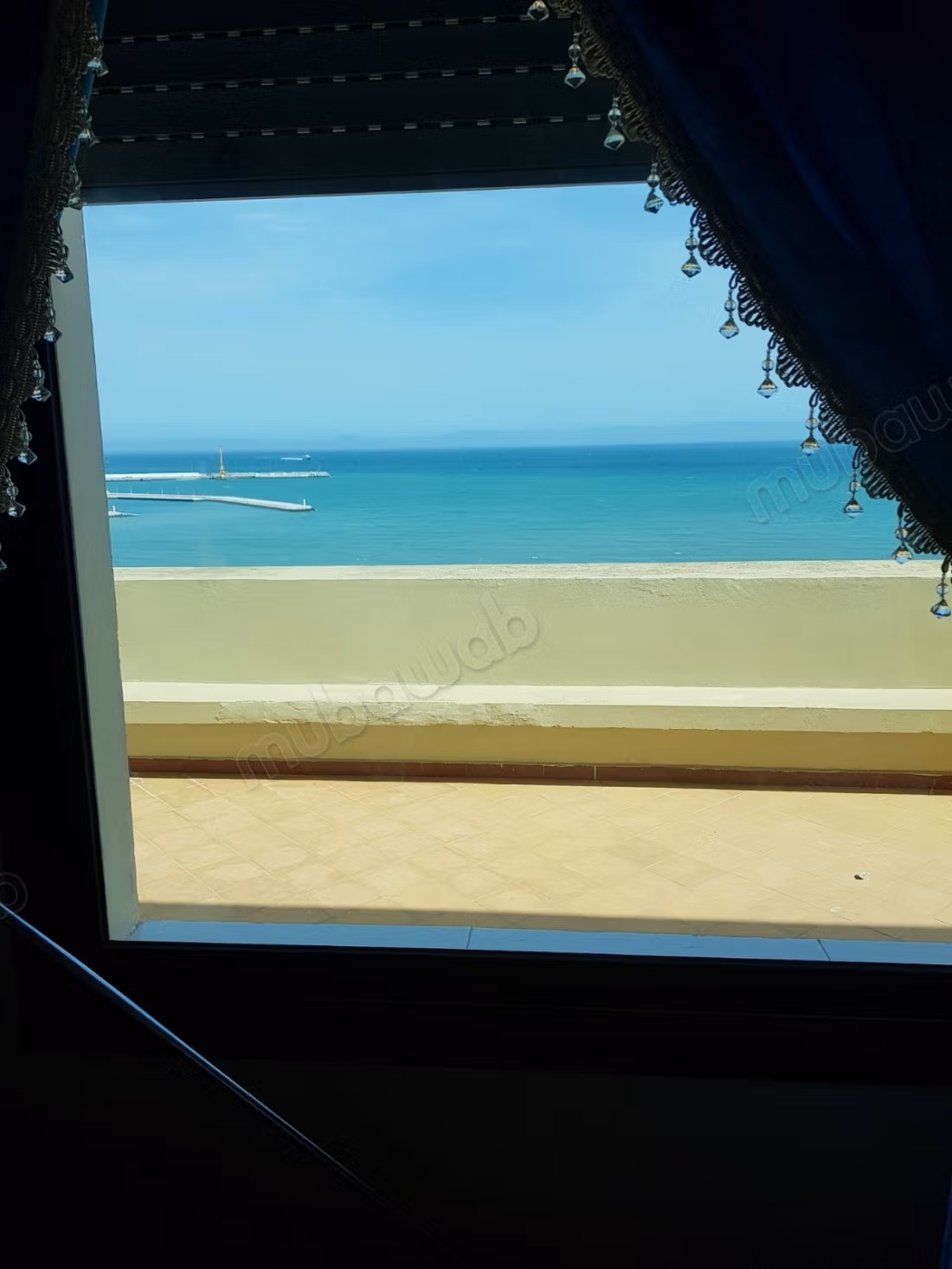 Appartement te koop in De La Plage. 2 comfortabele kamers. Gemeubileerd
