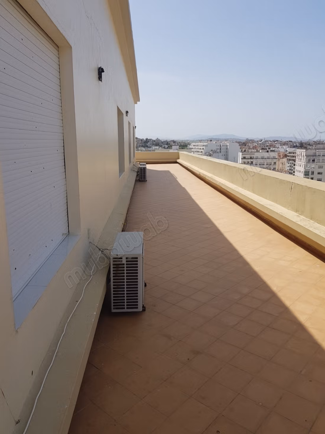 Appartement te koop in De La Plage. 2 comfortabele kamers. Gemeubileerd