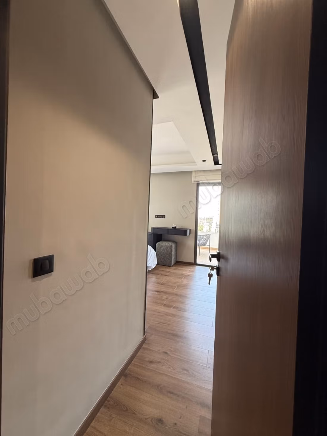 Te huur uitzonderlijk gemeubileerd appartement CFC