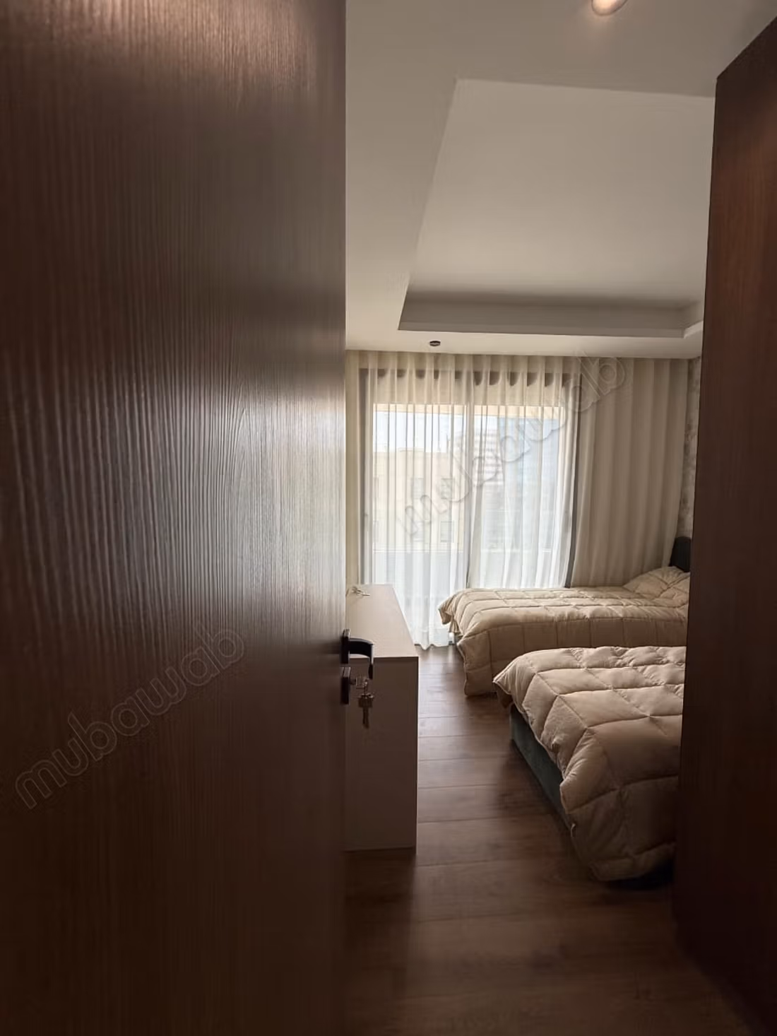 Te huur uitzonderlijk gemeubileerd appartement CFC
