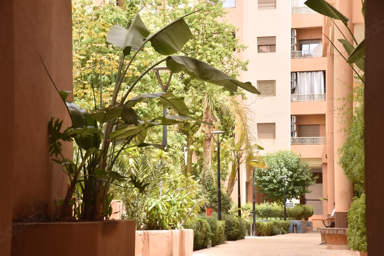 Superbe appartement neuf louer Jnane Awrad