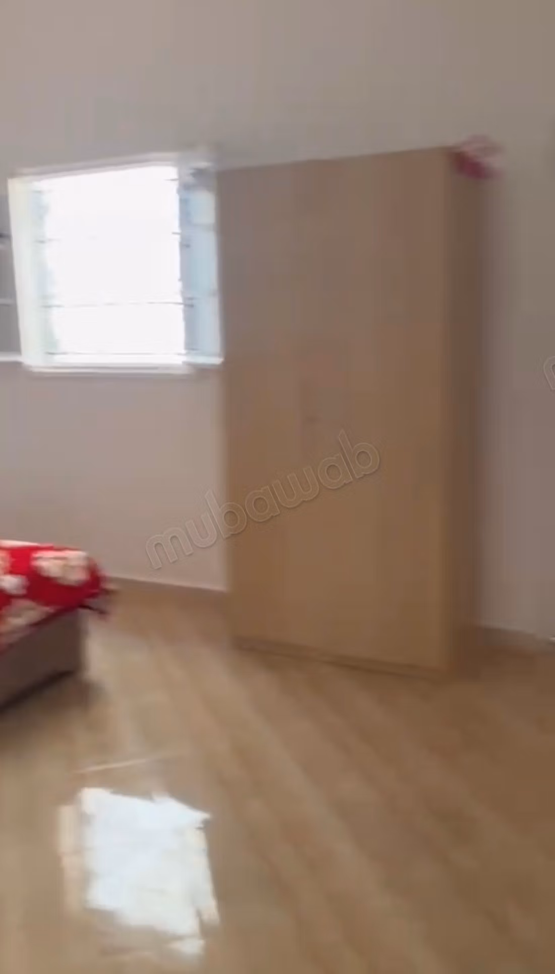 Twee verdiepingen huis