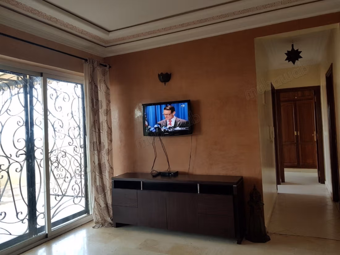 Affitto di un appartamento a Saada. 4 camere confortevoli. Ascensore e parcheggio