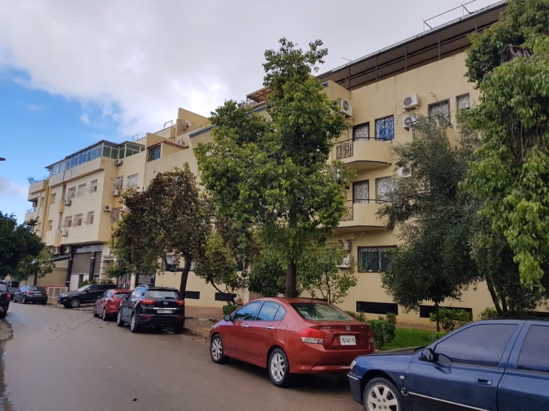 Affitto di un appartamento a Saada. 4 camere confortevoli. Ascensore e parcheggio